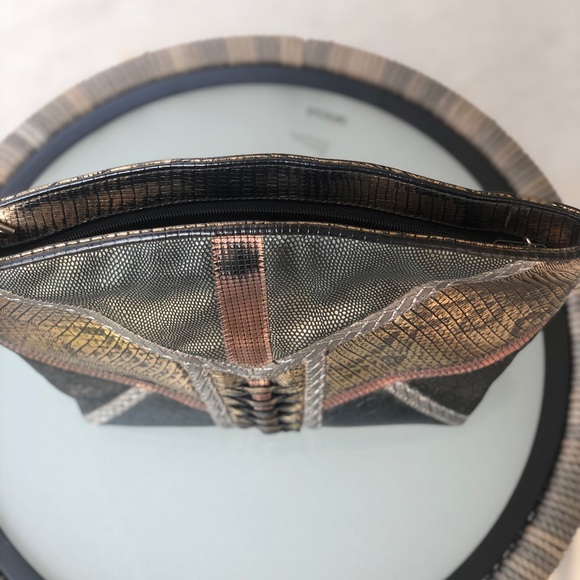 Vintage 90s Metallic Croc Style Clutch Bag Purse - Picture 3 of 6